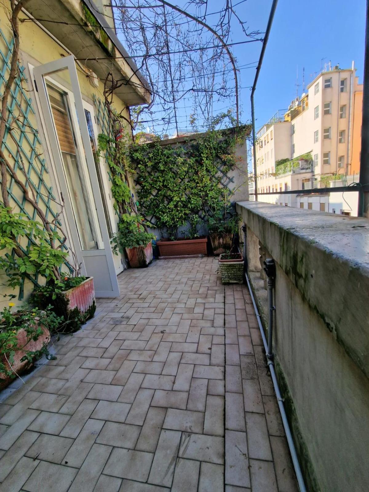 Appartamento Duomo - Fontana Cozy With Terrace Milano Esterno foto